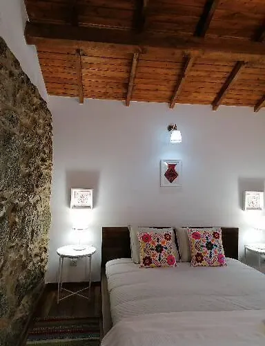 Casa Pedra & Cal Casa vacanze *